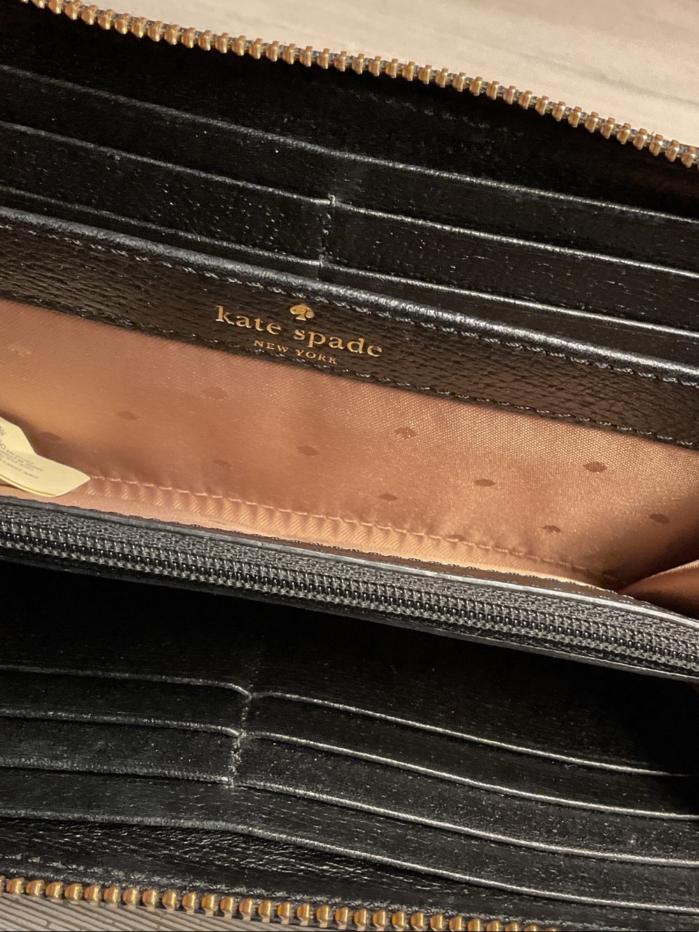 Kate Spade Black Bow wallet - Picture 6 of 7